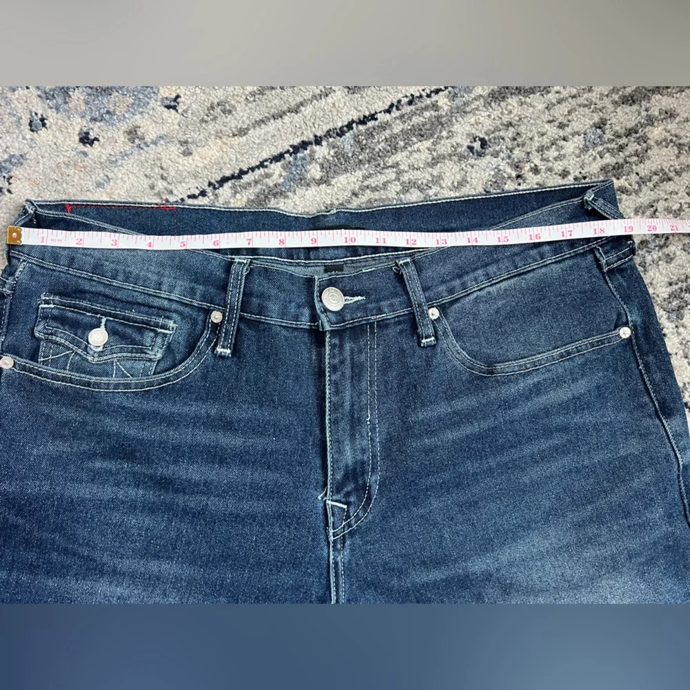 True Religion Men’s Geno Relaxed Slim Jeans 36
